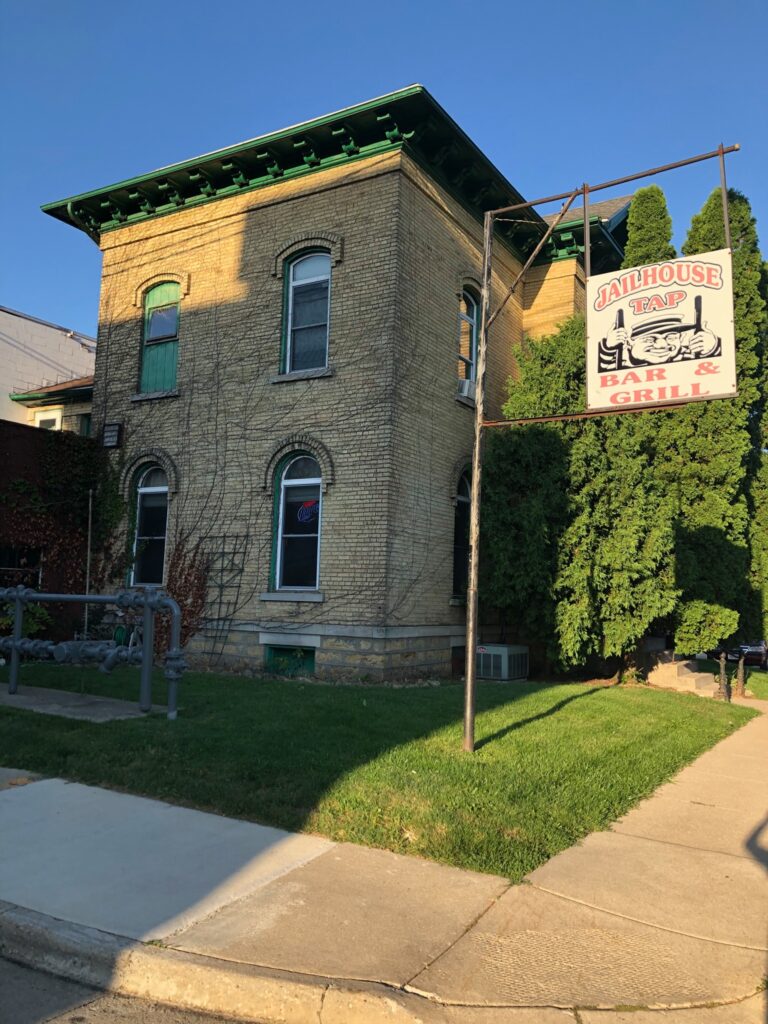 Jailhouse Tap Building and Sign